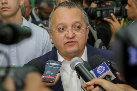 O governador Pedro Taques: sem pressa para fundo