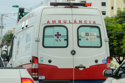 O beb� morreu durante a transfer�ncia entre hospitais