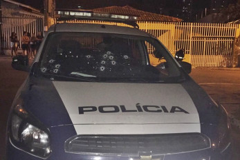 Mulher � morta a tiros dentro de casa em MT; suspeito fugiu