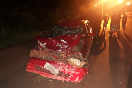 Motociclista colidiu de frente com um Corsa Hatch, no Bairro Capo Grande