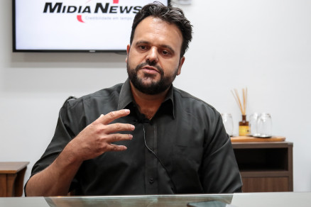 O deputado delegado Claudinei, que defende regras diferenciadas a policiais