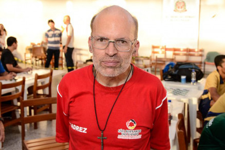 Mequinho detm invencibilidade de 42 anos em partidas simultneas