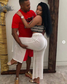 A cantora Nicki Minaj com o novo namorado