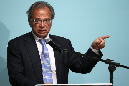 O ministro da Economia Paulo Guedes, que se reuniu com governadores ontem