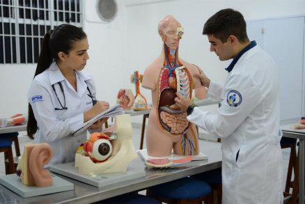 O curso de Medicina do Univag  nota mxima (5) na avaliao Conceito de Curso do Ministrio da Educao (MEC)