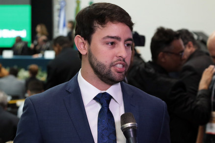 O deputado Ulysses Moraes, que props comit multidisciplinar para ajudar Santa Casa 