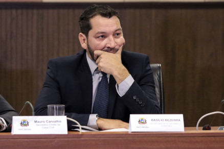 O secretrio de Gesto, Baslio Bezerra, que fez apelo a servidores 