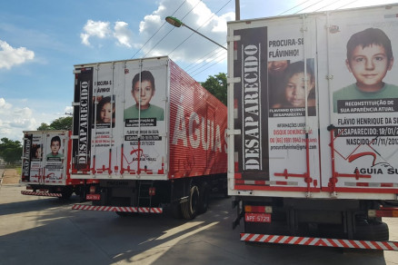 Transportadora �guia Sul adesivou parte da frota com imagem atualizada de 