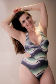 Luiza Ambie, aos 46 anos