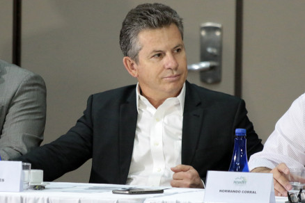O governador Mauro Mendes, que vetou a lei aprovada pela AL