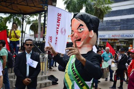 Protesto contra o projeto de Reforma foi realizado pelas subsedes do Sintep em todo o estado
