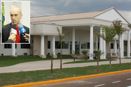 O juiz Walter Tomaz da Costa (detalhe), do Juizado Especial Cvel e Criminal de Sinop