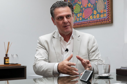 O presidente do diretrio regional do PSD, Carlos Fvaro