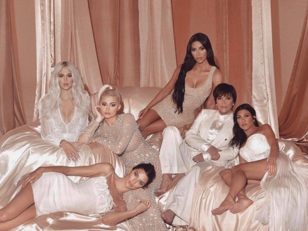 Kim Kardashian, Khlo, Kourtney, Kylie, Kendall e Kris Jenner