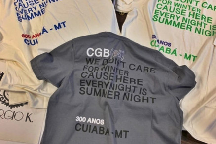 Cheque com valor total das vendas das camisetas ser entregue a AACC-MT