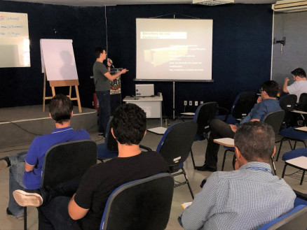 Analista de TI Rmulo Prandini Lima fala sobre o aplicativo Docker 