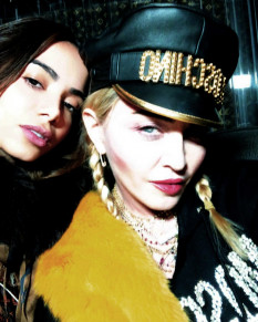 Anitta com Madonna