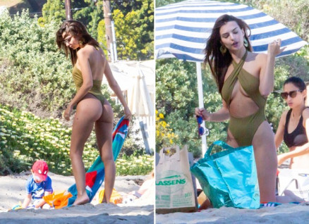 Emily Ratajkowski