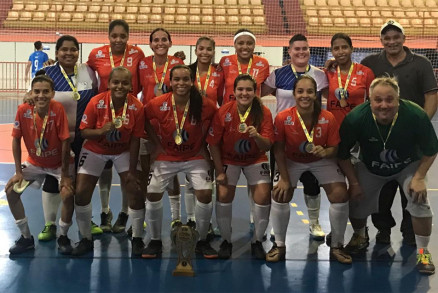 A equipe feminina se tornou bicampe dos jogos