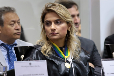 Juza Vanessa Gasques, que retorna a sesso do TRE no dia 21 de maio