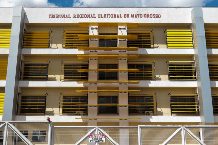 Fachada do Tribunal Regional Eleitoral de Mato Grosso