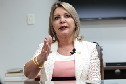 A senadora Selma Arruda: denncia contra Emanuel Pinheiro