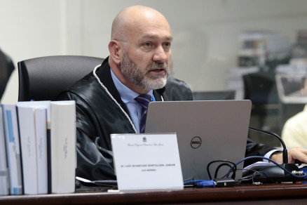 O juiz Luis Aparecido Bortolussi Junior, que assinou decis�o 