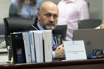 O juiz Lus Aparecido Bortolussi Jnior, que assina a deciso 