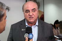 "Pa�s pregui�oso"