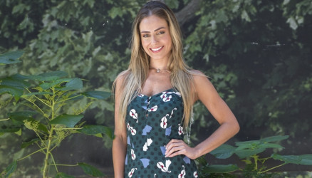 A ex-BBB Paula cobra R$ 20 mil por presena VIP
