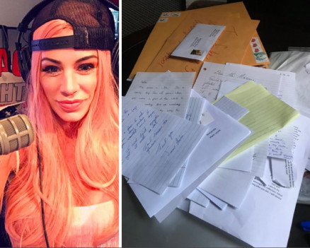 A modelo e ex-lutadora Ashley Massaro e as cartas que ela respondeu aos fs