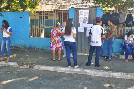 Professores da Escola Estadual Marcelina de Campos, no Bairro Santa Amlia, registraram BO alegando preservao dos direitos