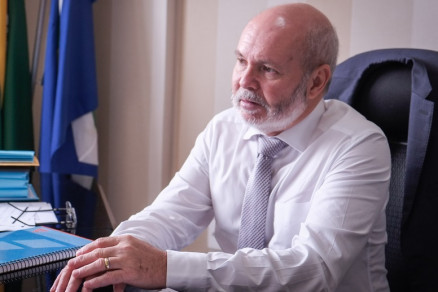 O procurador-geral do Estado Francisco de Assis, que assina o ofcio 