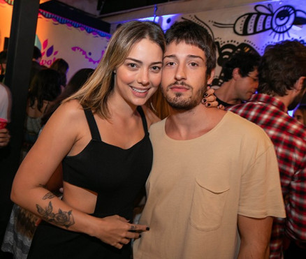 Carol Dantas e Vinicius Martinez fazem ensaio fotogrfico pr-wedding e gestante 
