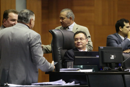 Projeto foi aprovado em primeira vota��o, na noite desta quarta-feira