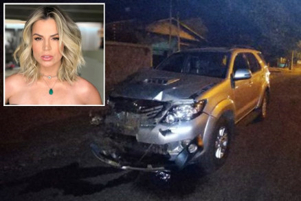 A blogueira Lidiane Campos (detalhe), que dirigia o carro no momento do acidente