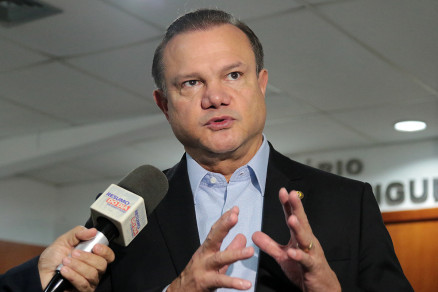 O senador Wellington Fagundes, que aparece em lista da Elite Parlamentar