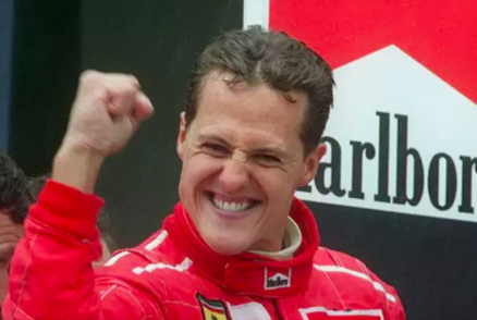 Michael Schumacher pode estar apresentando alguma recuperao aps o grave acidente que sofreu nos Alpes em 2013