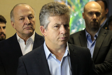 O governador Mauro Mendes, que  presidente do Conselho da Previdncia de MT