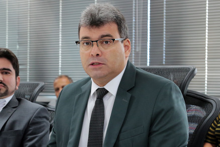 O juiz Geraldo Fernandes Fidelis Neto, da 2 Vara Criminal de Cuiab, que revogou a priso de Renildo Rios