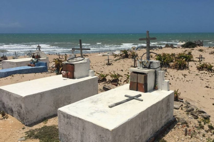 Cemitrio em Icaraizinho tem mais de cem anos de histria