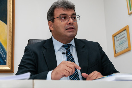 O juiz Geraldo Fidelis: 