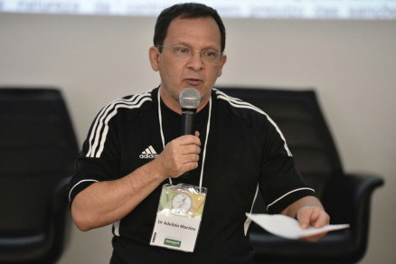 O presidente do Sindimed-MT, Adeildo Lucena, que voltou a denunciar gesto Emanuel Pinheiro