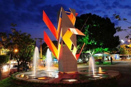 Monumento sumiu aps ser retirado da Praa 8 de Abril