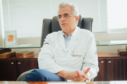 O mdico Carlos Bouret, que  presidente da Unimed Cuiab