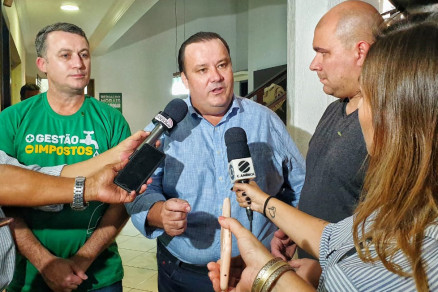 O candidato ao Senado, Reinaldo Morais, o Rei do Porco