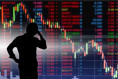 Dlar supera R$ 5,20; perda na Bolsa j  quase igual  de 2008