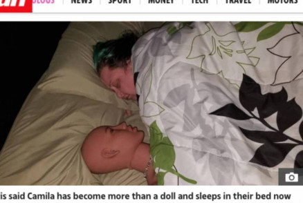 Camila virou parte da famlia e dorme na cama do casal 
