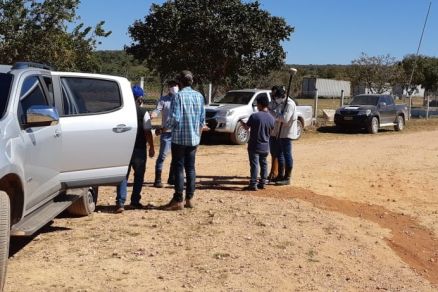 Oficiais de Justia cumprem mandados de reintegrao de posse