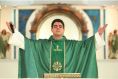 Padre-celebridade  alvo de operao que apura desvio de doaes de fiis